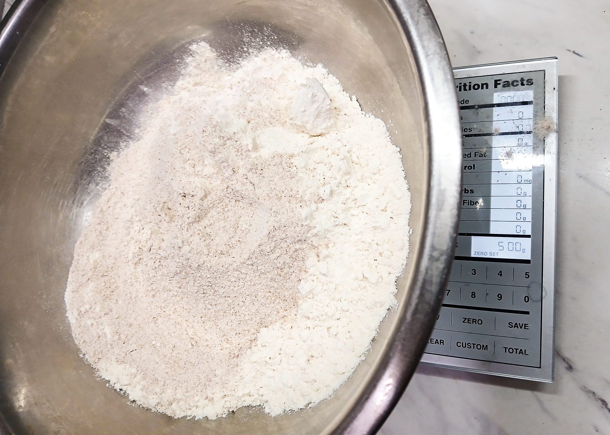小麦粉500g〜スロー発酵ごく少量イーストで捏ねないパン・レシピ