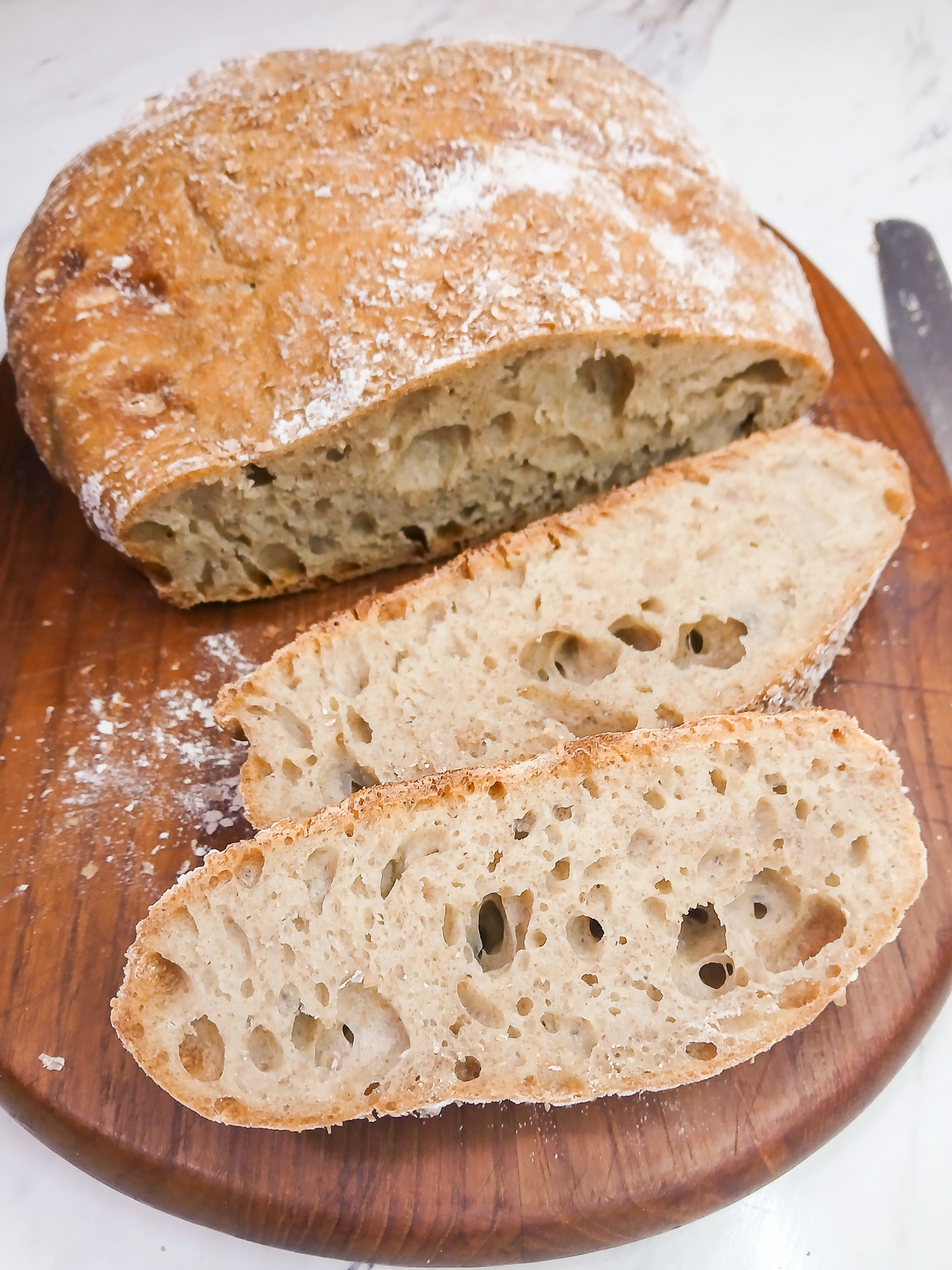 焼き上がり〜スロー発酵ごく少量イーストで捏ねないパン・レシピ